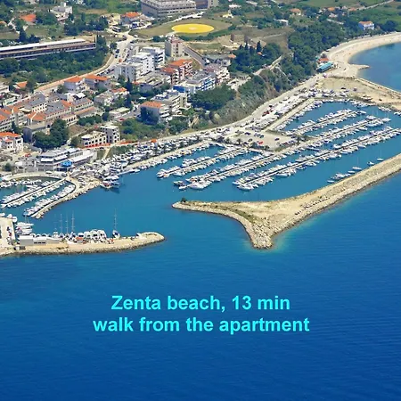 Modern With Balcony 12 Min Walk To The * Split